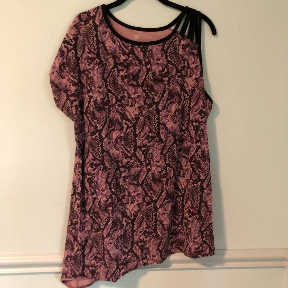 LIVI Active Black & Purple Snake Skin Print Short Sleeve Athletic Tee Size 14/16